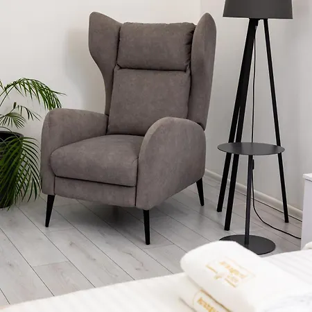 Avangard Horodotska 31