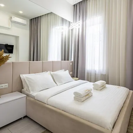 Avangard Horodotska 31 * Lviv