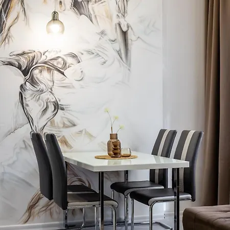 Avangard Horodotska 31 Apartamento