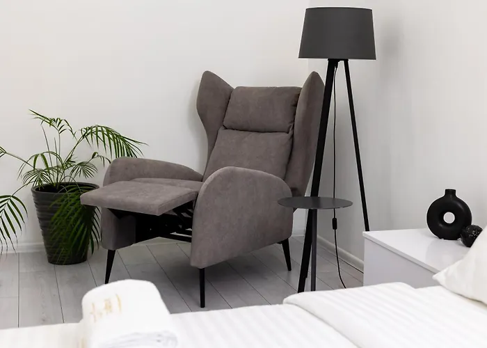 Avangard Horodotska 31