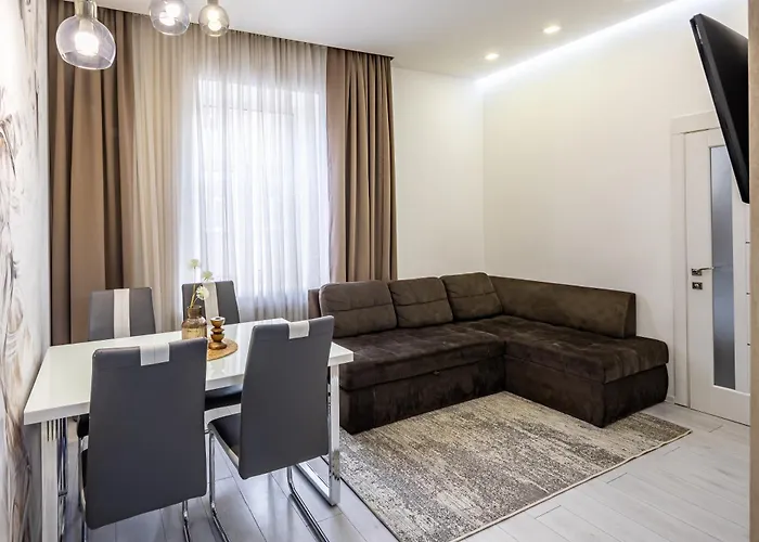 Avangard Horodotska 31 Lwów