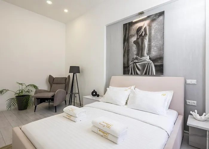 Avangard Horodotska 31 Apartament *